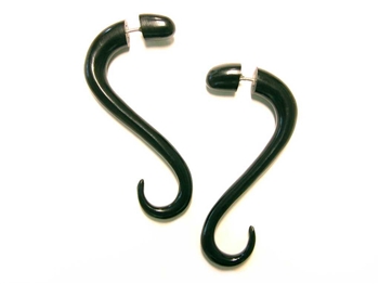 Two inch long fake gauges in a soft snake-like drop in black horn.