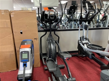 Sole E35 Elliptical w/ Incline (Pre-Owned)