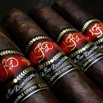 La Flor Dominicana Double Ligero 452 Maduro (20/Box)