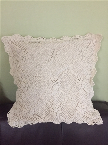 (Pre-Order) Flower Lace Cushion Cover (will ship within 1~2 weeks)