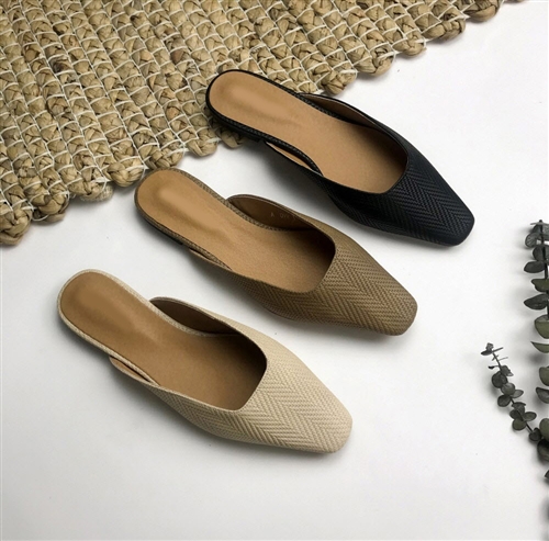 (Pre-Order) Must Have Square Line Mule (Beige/Brown/Black) (230~250) (will ship within 1~2 weeks)