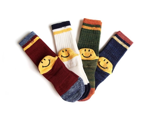 Smile Socks (White/Wine/Navy/Khaki) (will ship within 1~2 weeks later)