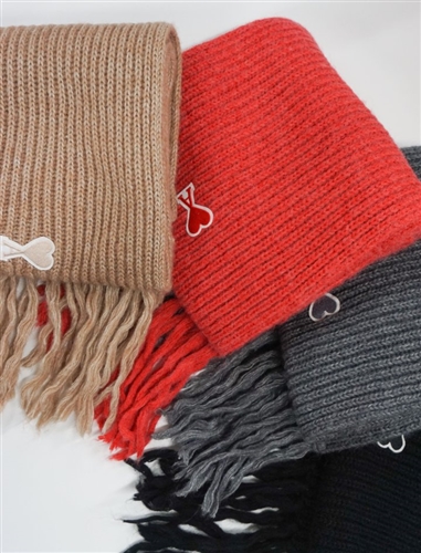Heart Scarf (Beige/Black/Gray/Red) (will ship within 1~2 weeks later)