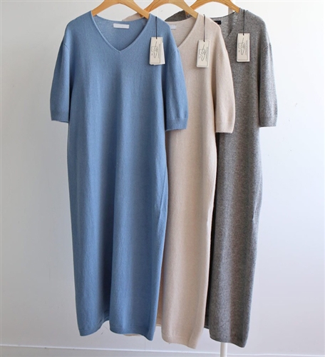 (Pre-Order) Cashmere WholeGarment Long Dress (Pink/Beige/Blue/Gray) (will ship within 1~2 weeks)