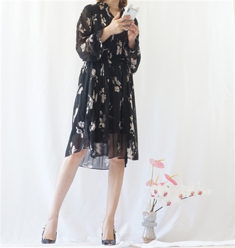 (Best; 2nd Reorder) Black Flower Pleated Belt Dress