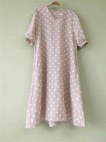 (Pre-Order) Dot Dress (will ship within 1~2 weeks)