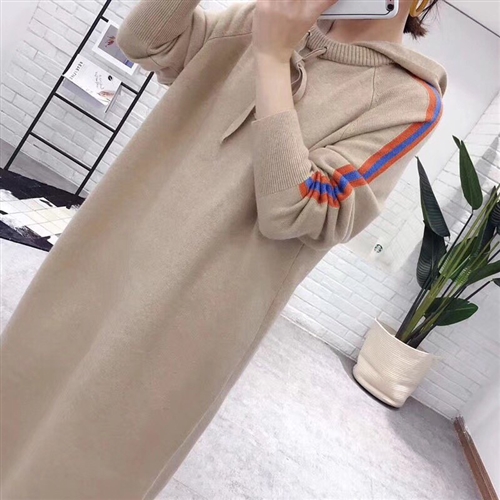 (~11/19) Hooded Knit Dress (Beige/Black) (will ship within 1~2 weeks)