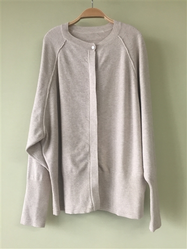 (Pre-Order) Beige Knit Cardigan (will ship within 1~2 weeks)