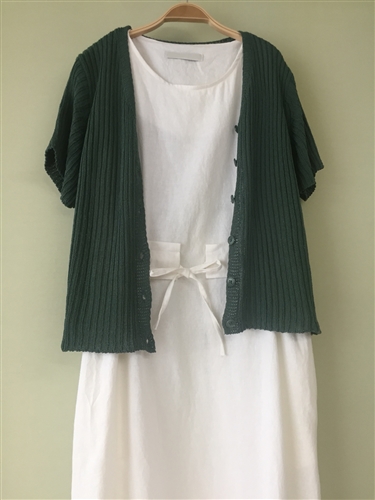 (Pre-Order) Green Short Cardigan (will ship within 1~2 weeks)