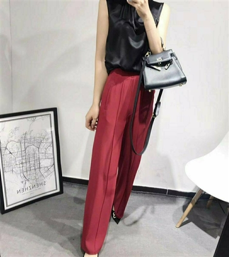 Red Chloe Pants (S/M/L) (will ship within 1~2 weeks)