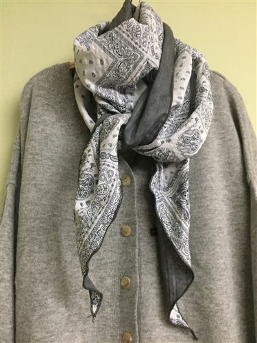 (Pre-Order) Gray Paiseley Cotton Scarf (will ship within 1~2 weeks)