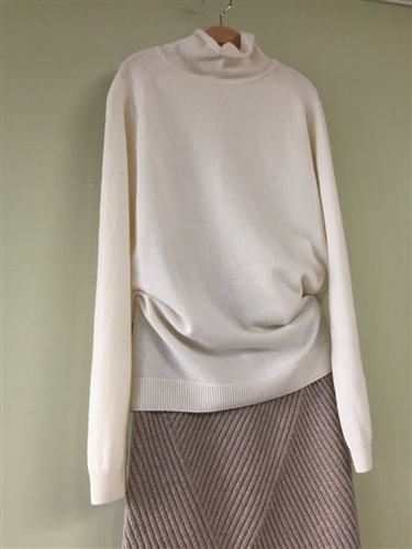(Best; Back-Order; 3rd Reorder) Ivory Cashmere Turtle Neck Knit (will ship within 1~2 weeks)