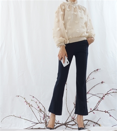 (Best; 2nd Reorder) Ivory Snow Flower Blouse (Including Innerwear)