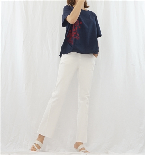 (Best; 3rd Reorder) Navy Stitched Top