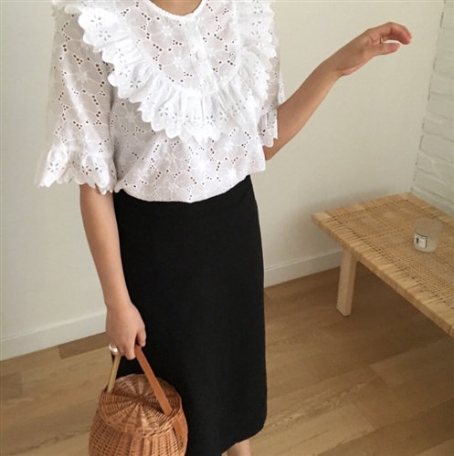 (Pre-Order) Punching Lace Blouse (White/SkyBlue/Navy) (will ship within 1~2 weeks)