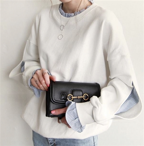 (~12/08) Unique Sleeve Shirt Layered MTM Top (Ivory/Gray) (will ship within 1~2 weeks)