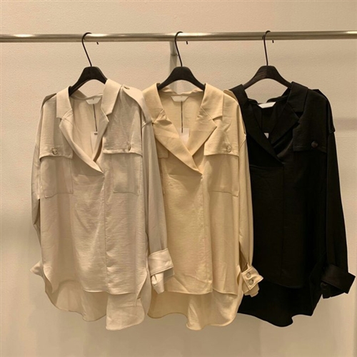 Pocket Blouse (Ivory/Yellow/Black) (will ship within 1~2 weeks)