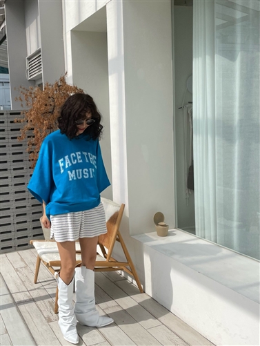 Blue Maison MTM Top  (will ship within 1~2 weeks)