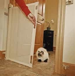 Retractable Cat Barrier (52" inch wide)