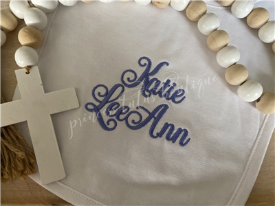 Personalized bib with custom name in lavender