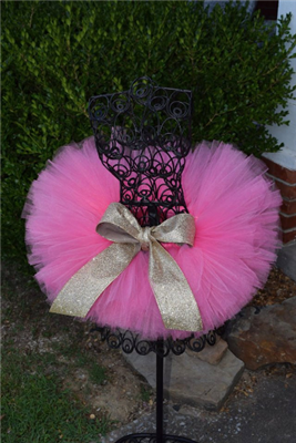 shocking pink tutu with gold glitter bow