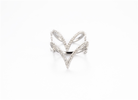 Double Chevron Chain Ring