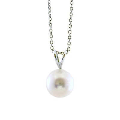 White Freshwater Pearl Pendant Necklace