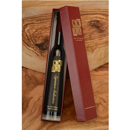 Bottle of Signature Reserve White Balsamic Vinegar