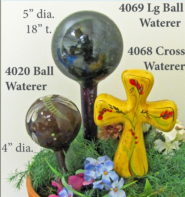 4069 Large Ball Waterer