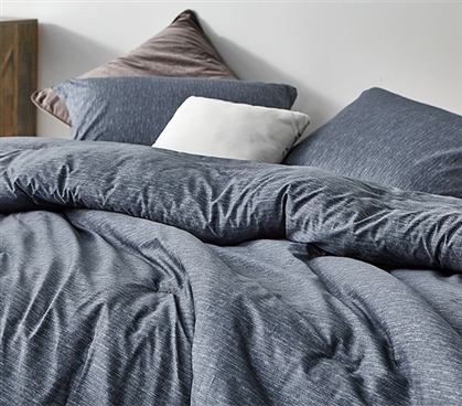 Soft Cotton Dorm Bedding Designer Interwoven Navy Blue Twin XL Comforter for Dorm Bed