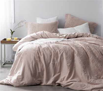 Ice Pink/Fawn Twin XL Duvet Cover with Elegant Embroidered Design Beautiful Baroque Stitch College Bedding