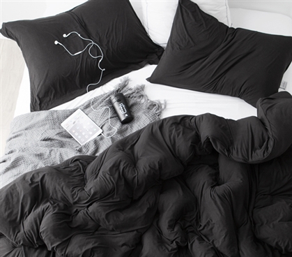 Most Comfortable Bare Bottom College Bedding One of a Kind Black Twin XL Comforter for Dorm Bed