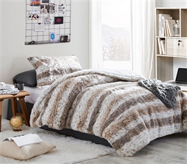 Sorority Glam Plush Faux Fur Twin Extra Long Bedding Ideas Pattern Striped Comforter for Dorm
