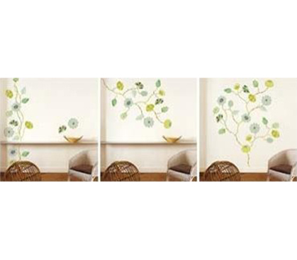 Peel N Stick removable dorm decor without damaging college walls