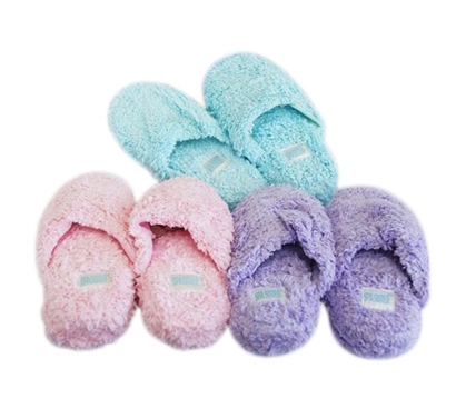 Soft N Shaggy College Dorm Room Slippers - Comfortable Dorm Bathroom Necessity