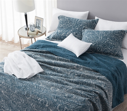 Textured Navy Cotton Quilt Twin XL Machine Washable Dorm Blanket 100 Cotton Twin XL Bedspread