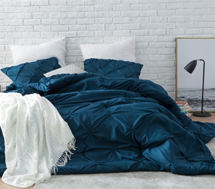 Nightfall Navy Pin Tuck Twin XL Comforter