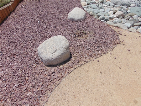 Wine Red Gravel 3/4" Screened