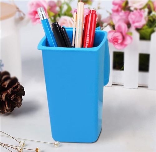 Trash Bin Pen Holder, Blue / Pink