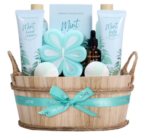 Body & Earth Green Canyon Spa Gift Basket, 11 Pcs, Mint