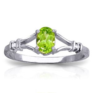 ALARRI 0.46 Carat 14K Solid White Gold All Smiles Peridot Diamond Ring