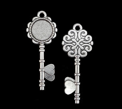 Silver Heart Key, 20mm Bezel 5pc