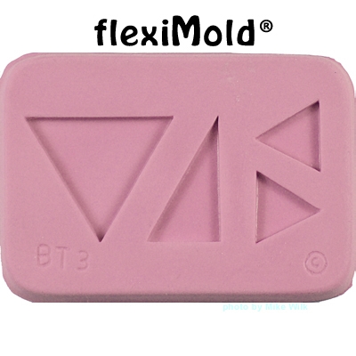Flat Triangle  flexiMold&reg