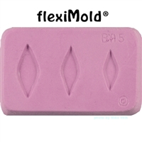 Triangle Bail (Soft Edge) flexiMold&reg