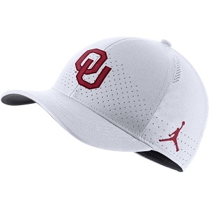 Oklahoma Sooners Classic 99 Sideline Performance Flex Hat