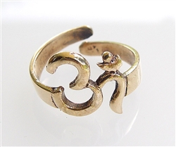 R-12 - AUM (OM) RING in 9 METAL GOLD ADJUSTABLE SIZE