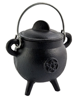 <!CAL12>CAL12<br><br>Pentacle Cast Iron Cauldron with Lid