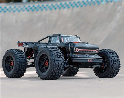 Arrma 1/5 OUTCAST 4X4 8S BLX EXB Brushless Stunt Truck RTR, Black - ARA5810V2T1