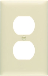 Pass & Seymour, SP8IUCC100, Ivory, 1 Gang, 1 Duplex Outlet Opening, Urea Wall Plate