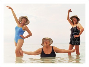 1136 BD Three women in water